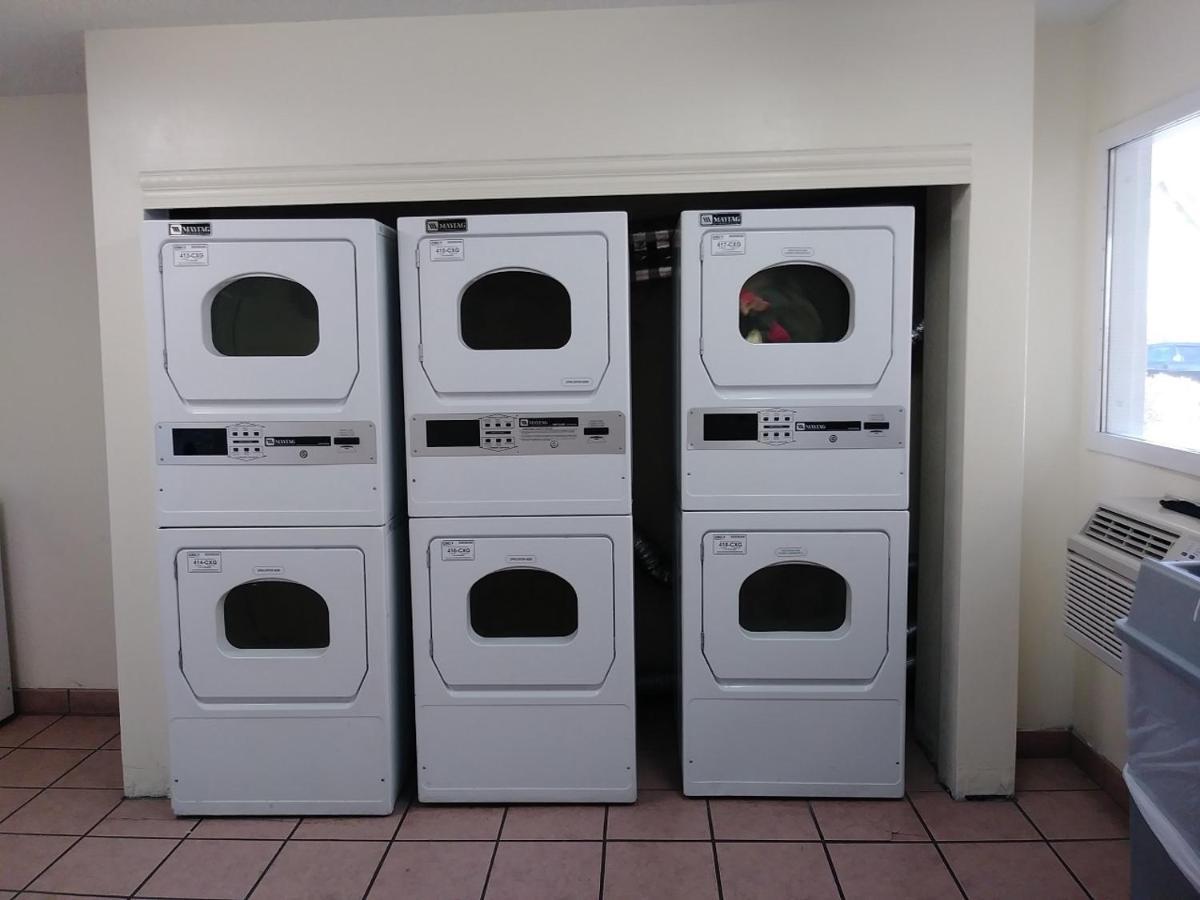Intown Suites Extended Stay Albuquerque Nm المظهر الخارجي الصورة