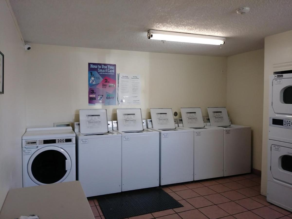 Intown Suites Extended Stay Albuquerque Nm المظهر الخارجي الصورة